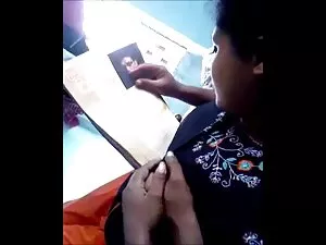 Hombre musculoso se  ...