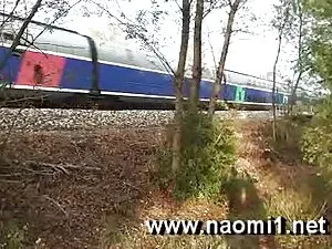 Vecina madura dispue ...