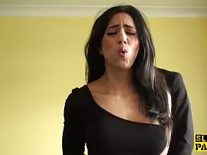 Chica monta apasiona ...